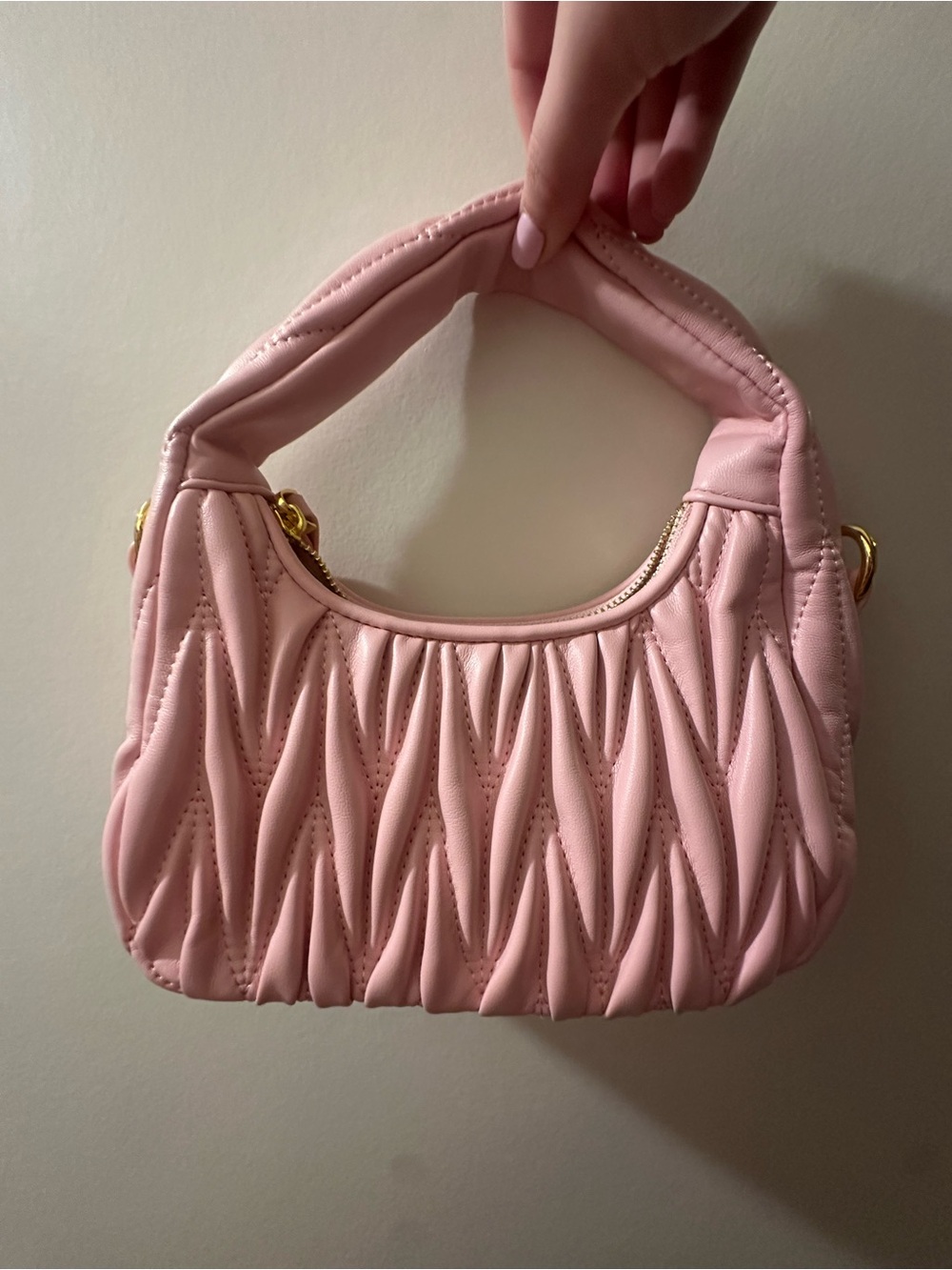 Pink classy hand bag - Picture 2 of 4